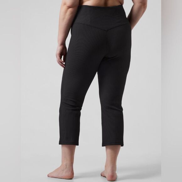 Athleta Pants - NWT Athleta Elation Rib Crop Flare. Black 2X